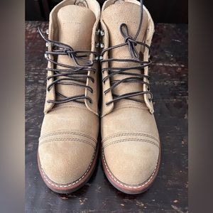 Men’s 8.5 Red Wing Iron Ranger **OBO**